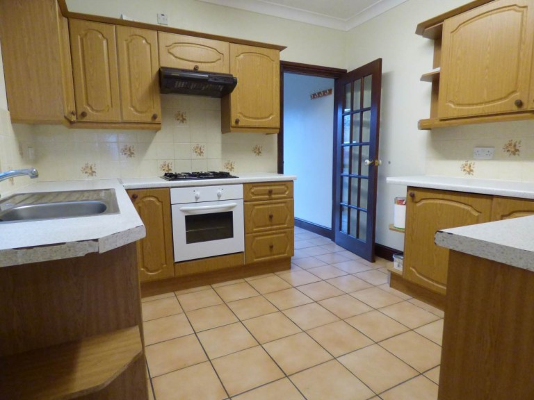 Images for Whitland, Carmarthenshire EAID:swift BID:0004-7720-8cbe-d305