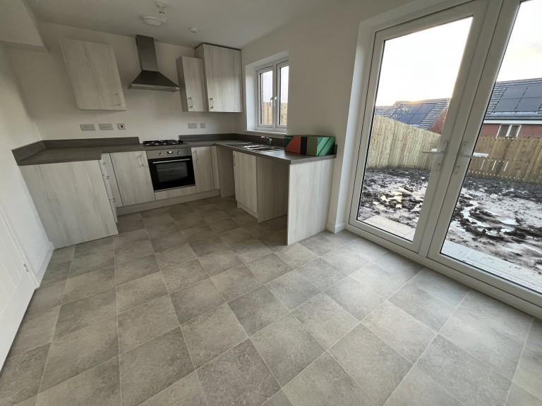 Images for Pembrey, Burry Port, Carmarthenshire EAID:swift BID:0004-7720-8cbe-d305