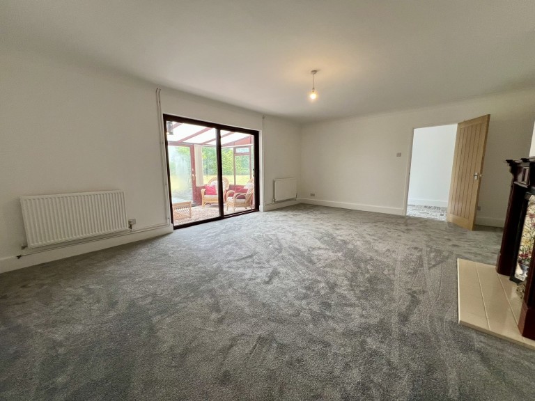 Images for Heol Goi, St Clears, Carmarthenshire, Sanclêr EAID:swift BID:0004-7720-8cbe-d305