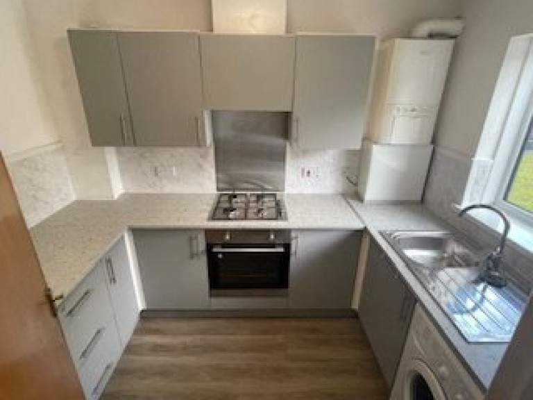 Images for Johnstown, Carmarthen EAID:swift BID:0004-7720-8cbe-d305