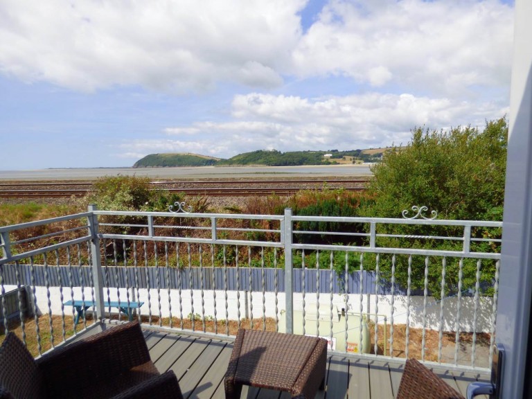 Images for Ferryside, Carmarthenshire EAID:swift BID:0004-7720-8cbe-d305