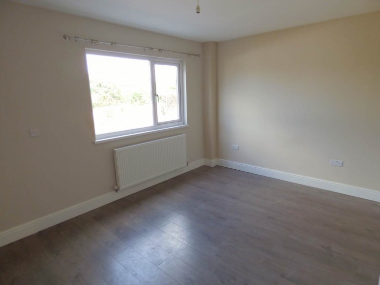 Images for Ferryside, Carmarthenshire EAID:swift BID:0004-7720-8cbe-d305