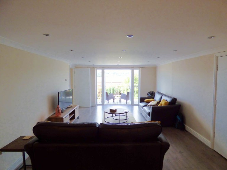 Images for Ferryside, Carmarthenshire EAID:swift BID:0004-7720-8cbe-d305