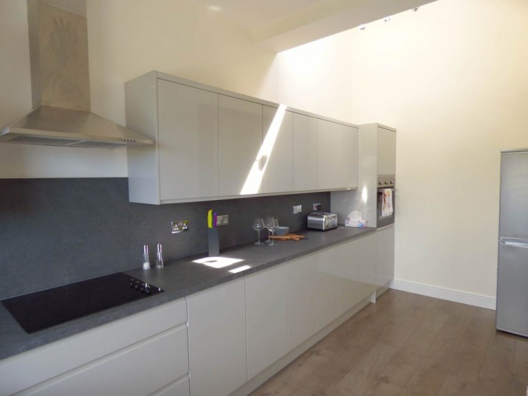 Images for Ferryside, Carmarthenshire EAID:swift BID:0004-7720-8cbe-d305