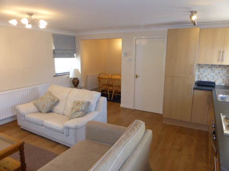 Images for St Clears, Carmarthenshire, Saint Clears EAID:swift BID:0004-7720-8cbe-d305
