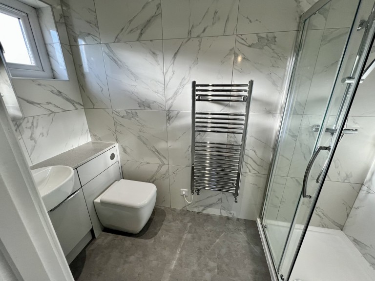 Images for Rhydargaeau, Carmarthenshire EAID:swift BID:0004-7720-8cbe-d305