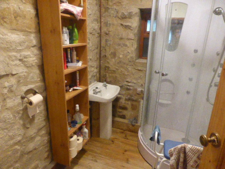 Images for Carmarthenshire EAID:swift BID:0004-7720-8cbe-d305