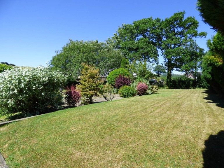 Images for Carmarthen, Carmarthenshire, Nantgaredig EAID:swift BID:0004-7720-8cbe-d305