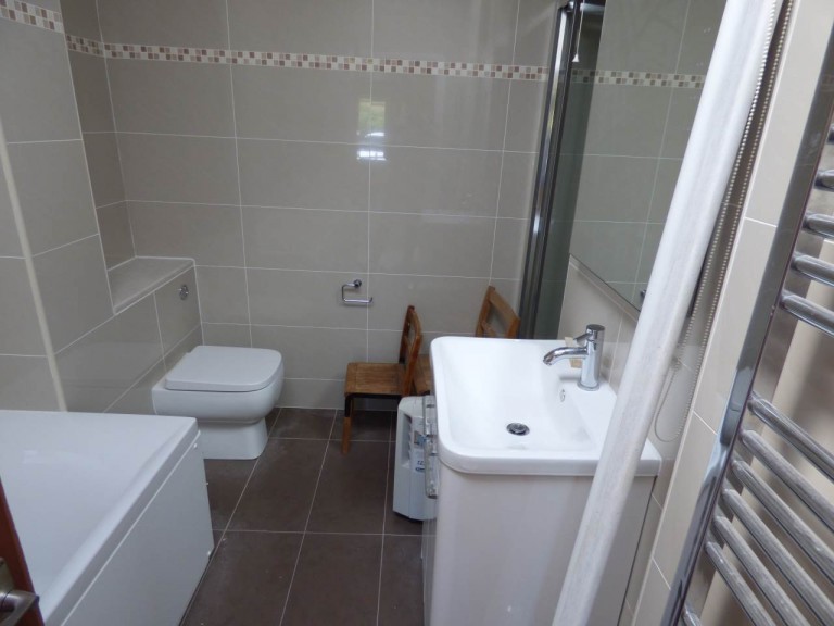 Images for Carmarthen, Carmarthenshire, Nantgaredig EAID:swift BID:0004-7720-8cbe-d305