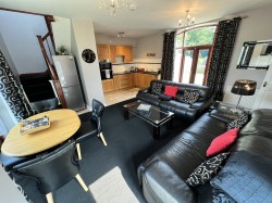 Images for Carmarthen, Carmarthenshire, Llanllawddog