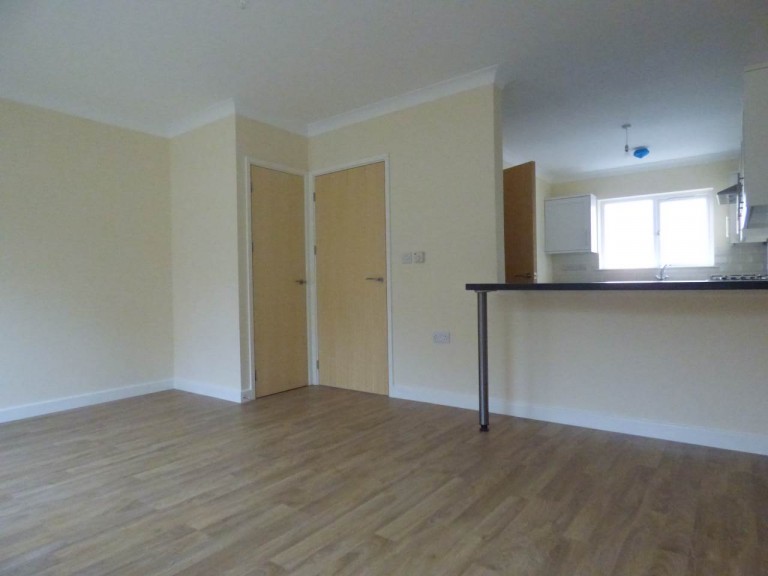 Images for Llangunnor, Carmarthenshire EAID:swift BID:0004-7720-8cbe-d305