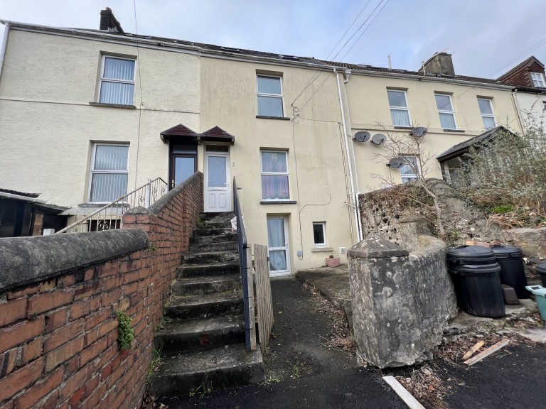 Images for Carmarthen, Carmarthenshire EAID:swift BID:0004-7720-8cbe-d305