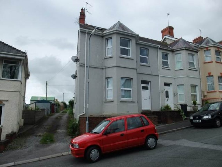 Images for Blende Road, Llandeilo, Carmarthenshire EAID:swift BID:0004-7720-8cbe-d305