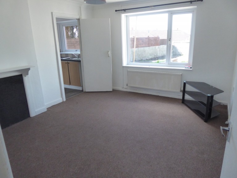 Images for Carmarthen, Carmarthenshire EAID:swift BID:0004-7720-8cbe-d305