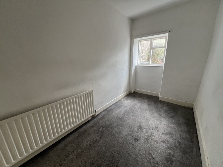 Images for Carmarthen, Carmarthenshire EAID:swift BID:0004-7720-8cbe-d305