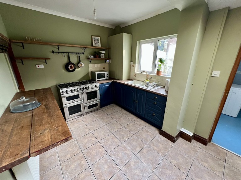 Images for St Clears, Carmarthenshire, Saint Clears EAID:swift BID:0004-7720-8cbe-d305