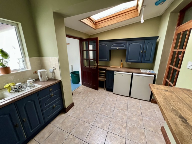 Images for St Clears, Carmarthenshire, Saint Clears EAID:swift BID:0004-7720-8cbe-d305