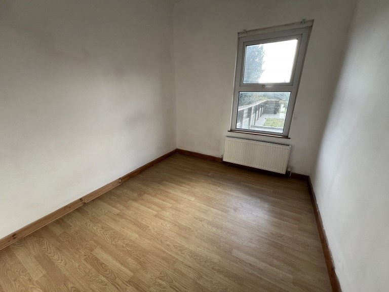 Images for St Clears, Carmarthenshire, Saint Clears EAID:swift BID:0004-7720-8cbe-d305