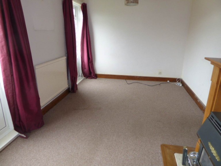 Images for Carmarthen, Carmarthenshire EAID:swift BID:0004-7720-8cbe-d305