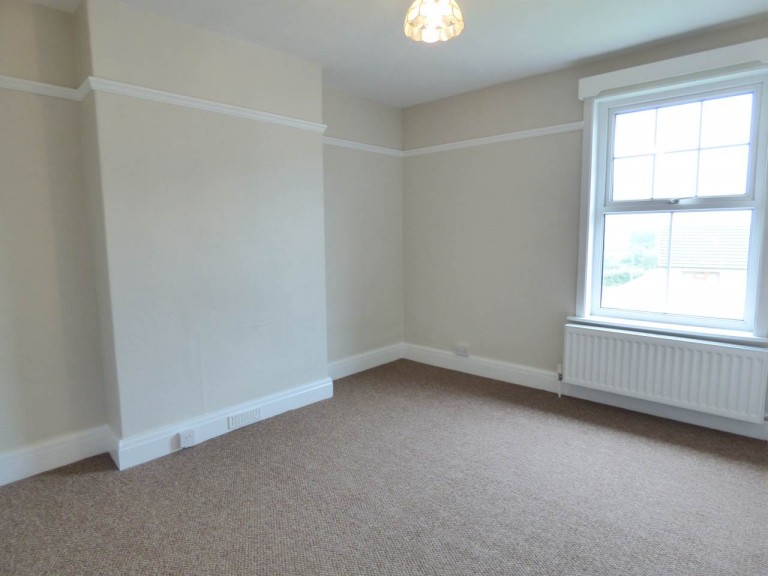 Images for Carmarthen, Carmarthenshire EAID:swift BID:0004-7720-8cbe-d305