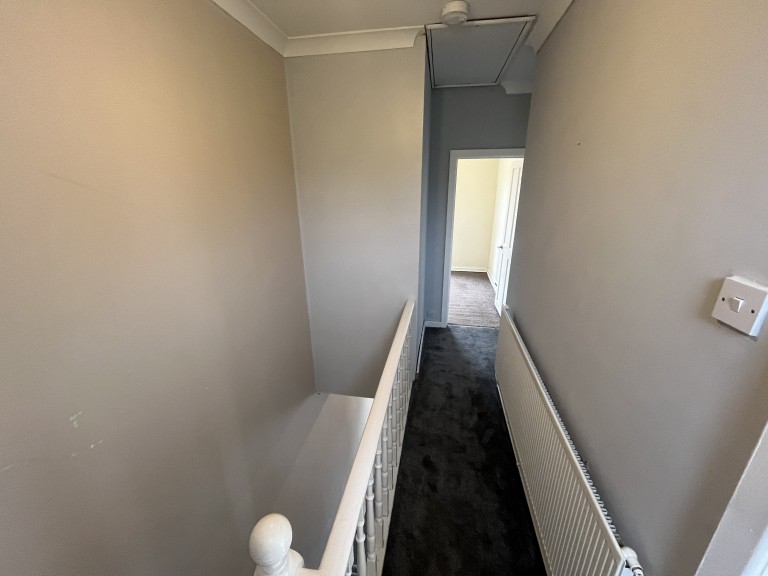 Images for Tycroes, Ammanford, Carmarthenshire EAID:swift BID:0004-7720-8cbe-d305