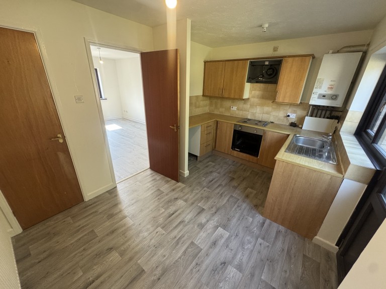 Images for Johnstown, Carmarthen, Carmarthenshire EAID:swift BID:0004-7720-8cbe-d305