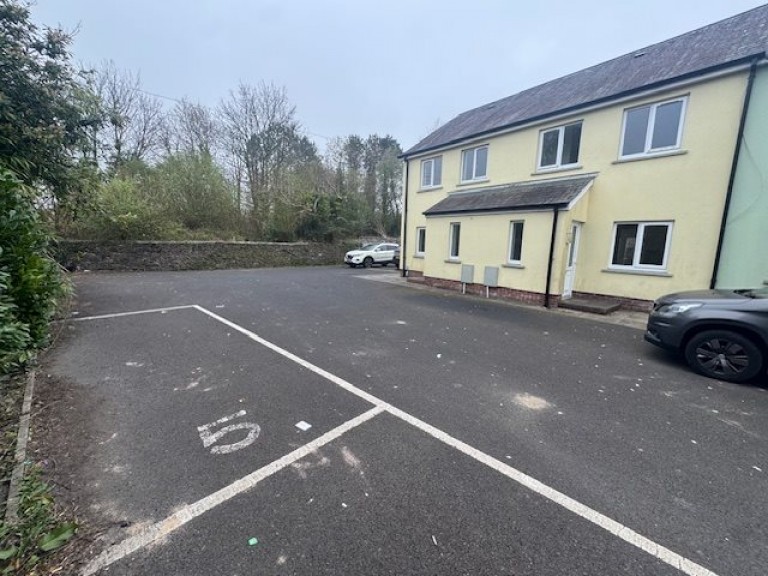 Images for Tumble, Llanelli EAID:swift BID:0004-7720-8cbe-d305