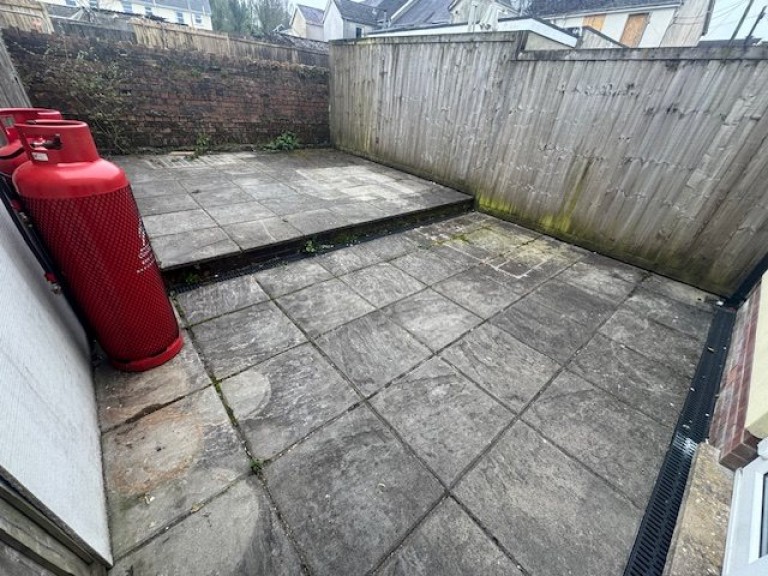 Images for Tumble, Llanelli EAID:swift BID:0004-7720-8cbe-d305