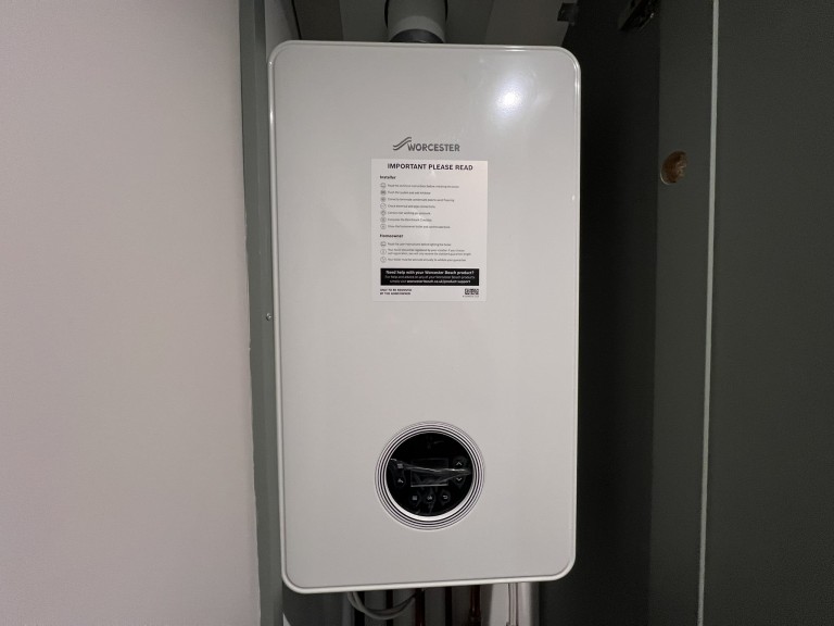 Images for Carmarthen, Carmarthenshire EAID:swift BID:0004-7720-8cbe-d305