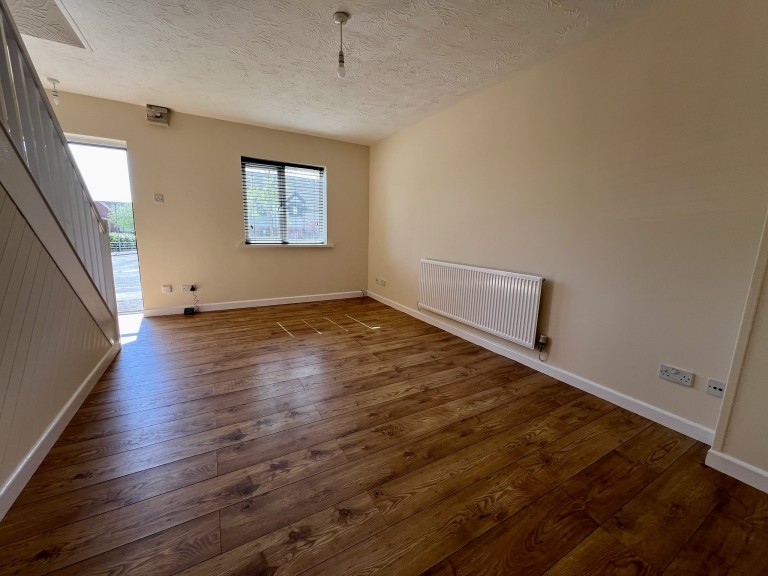 Images for Johnstown, Carmarthenshire EAID:swift BID:0004-7720-8cbe-d305