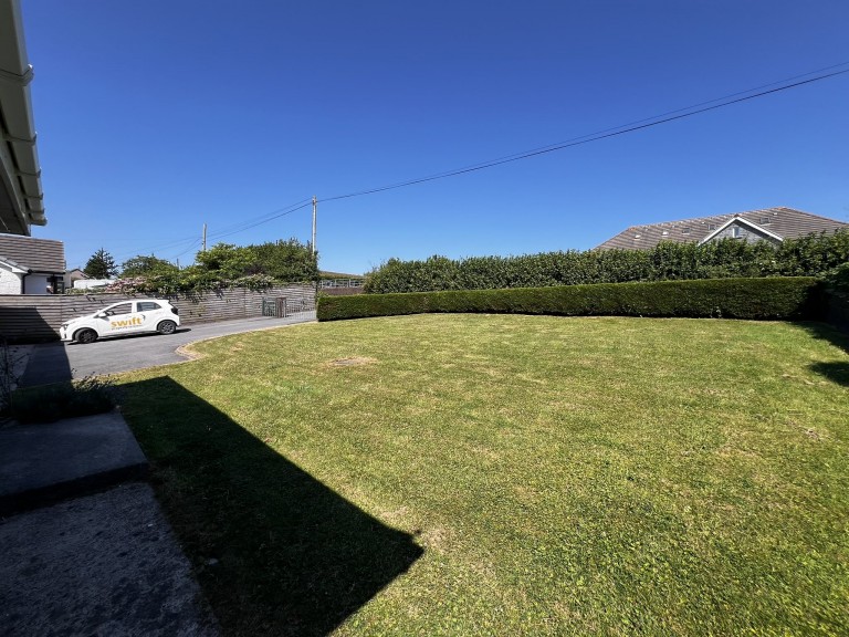 Images for Kidwelly, Carmarthenshire, Meinciau EAID:swift BID:0004-7720-8cbe-d305