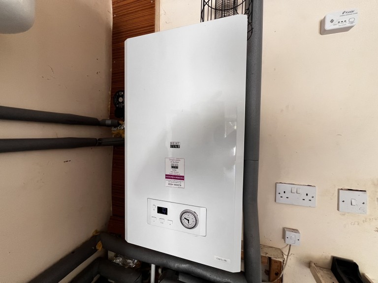Images for Kidwelly, Carmarthenshire, Meinciau EAID:swift BID:0004-7720-8cbe-d305