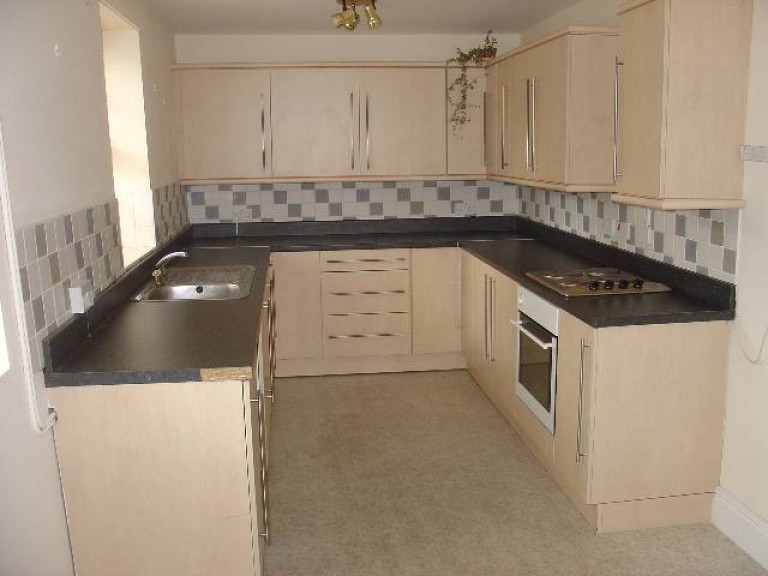 Images for Aberaeron, Ceredigion EAID:swift BID:0004-7720-8cbe-d305