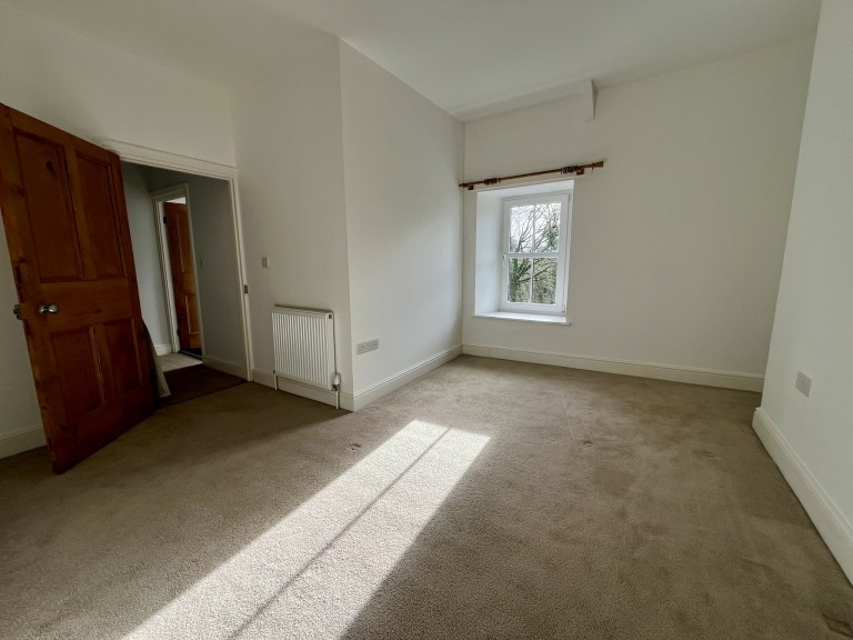 Images for Llandysul, Ceredigion, Glynarthen EAID:swift BID:0004-7720-8cbe-d305