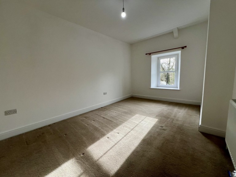 Images for Llandysul, Ceredigion, Glynarthen EAID:swift BID:0004-7720-8cbe-d305