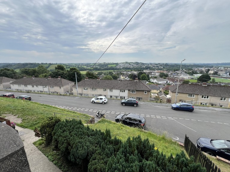 Images for Carmarthen, Carmarthenshire EAID:swift BID:0004-7720-8cbe-d305