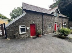 Images for Kidwelly, Carmarthenshire, Llandyfaelog