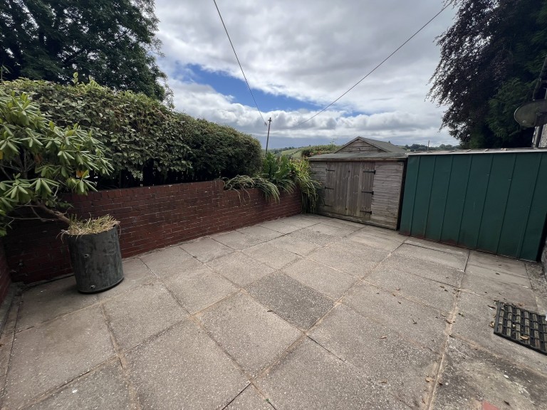 Images for Kidwelly, Carmarthenshire, Llandyfaelog EAID:swift BID:0004-7720-8cbe-d305