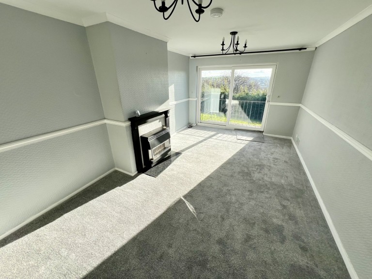 Images for Carmarthen, Carmarthenshire EAID:swift BID:0004-7720-8cbe-d305