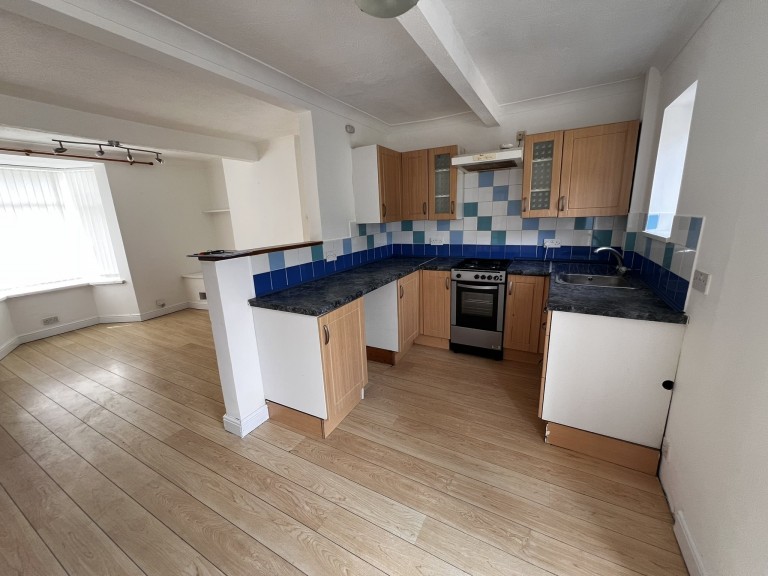 Images for Burry Port, Carmarthenshire EAID:swift BID:0004-7720-8cbe-d305
