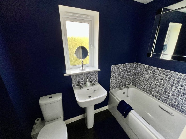 Images for Carway, Kidwelly, Carmarthenshire EAID:swift BID:0004-7720-8cbe-d305