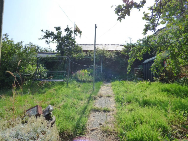 Images for Carmarthenshire EAID:swift BID:0004-7720-8cbe-d305