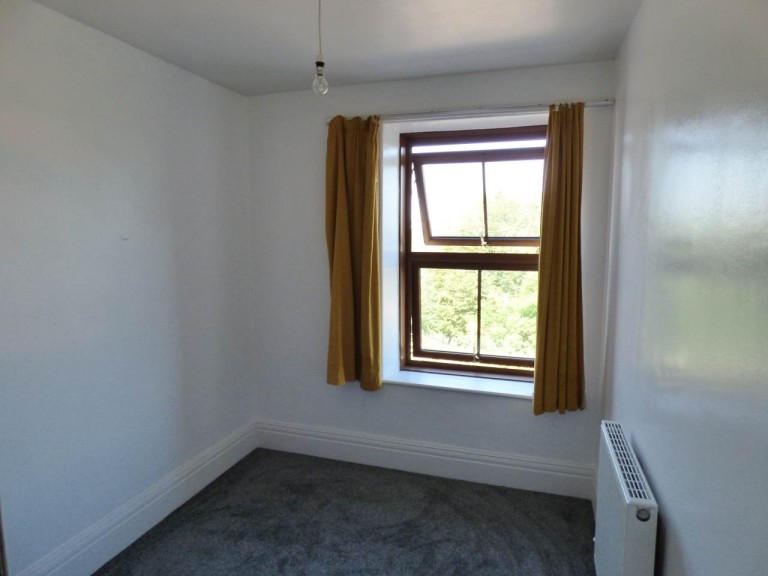 Images for Carmarthenshire EAID:swift BID:0004-7720-8cbe-d305