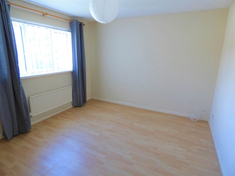 Images for Kidwelly, Carmarthenshire EAID:swift BID:0004-7720-8cbe-d305