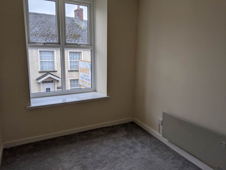 Images for St Clears, Carmarthenshire, Saint Clears EAID:swift BID:0004-7720-8cbe-d305
