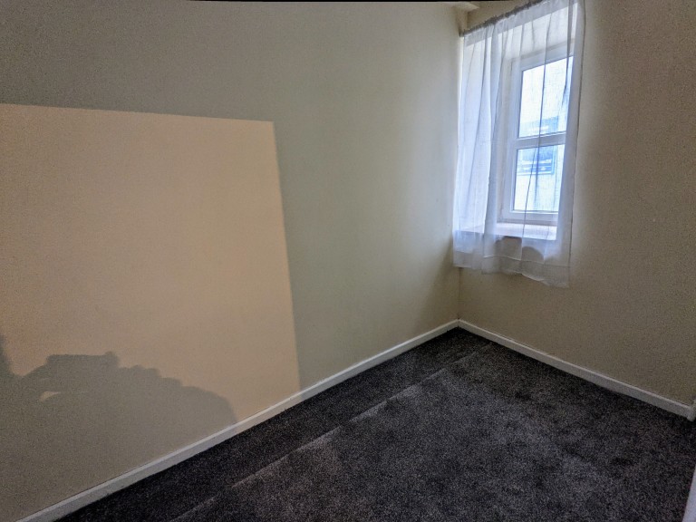 Images for Llandeilo, Carmarthenshire EAID:swift BID:0004-7720-8cbe-d305