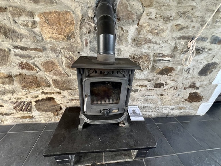 Images for Pencader, Carmarthenshire, Llanllwni EAID:swift BID:0004-7720-8cbe-d305