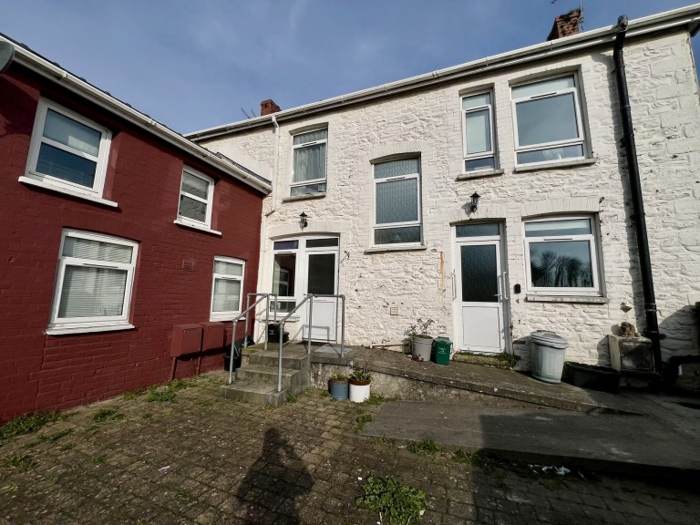 Images for Pentre Road, St.Clears, Carmarthenshire, Saint Clears EAID:swift BID:0004-7720-8cbe-d305