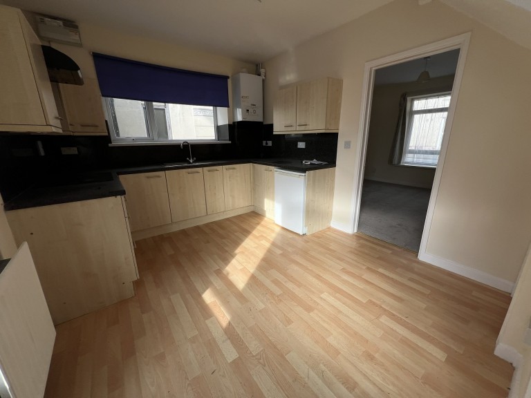 Images for Pentre Road, St.Clears, Carmarthenshire, Saint Clears EAID:swift BID:0004-7720-8cbe-d305