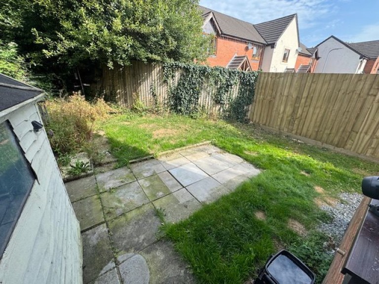 Images for Johnstown, Carmarthen EAID:swift BID:0004-7720-8cbe-d305